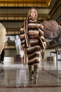 00028-Ulla-Johnson-Fall-21-credit-Jonas-Gustavsson.jpg