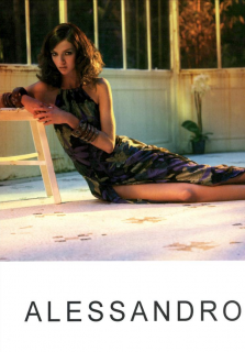 Diekgerdes_Alesandro_Dell_Acqua_Spring_Summer_2005_01.png.35d70f49524bd6b4e4f63cd5e1598fd5.png