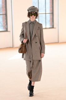 Giselle Norman Max Mara Fall 2021 RTW MFW 2.jpg