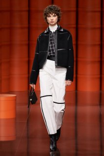 Giselle Norman Hermes Fall 2021 RTW PFW 1.jpg