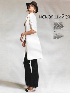 cosmopolitan russia december 2004 5.jpg