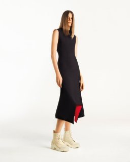 charles-keith-ss-2021-campaign-blog-xl-p-10.jpg