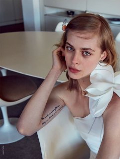 2021-05-01 Marie Claire Italia-136 拷貝.jpg