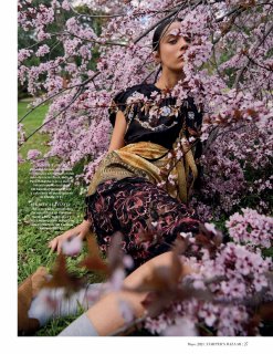 2021-05-01 Harpers Bazaar Espana-28 拷貝.jpg