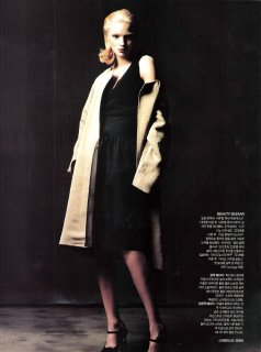 Bazaar-2006-March-Mariacarla-Boscono0003(1).jpg