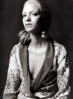 Bazaar-2006-March-Mariacarla-Boscono0005(1).jpg