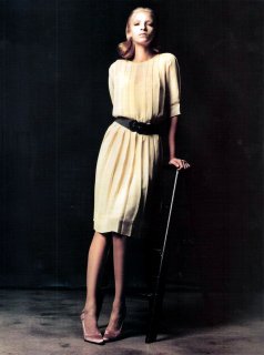 Bazaar-2006-March-Mariacarla-Boscono0007(1).jpg