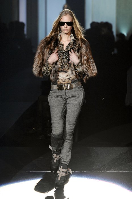 Just+Cavalli+Fall+2007+FY6HYXMg2tmx.jpg