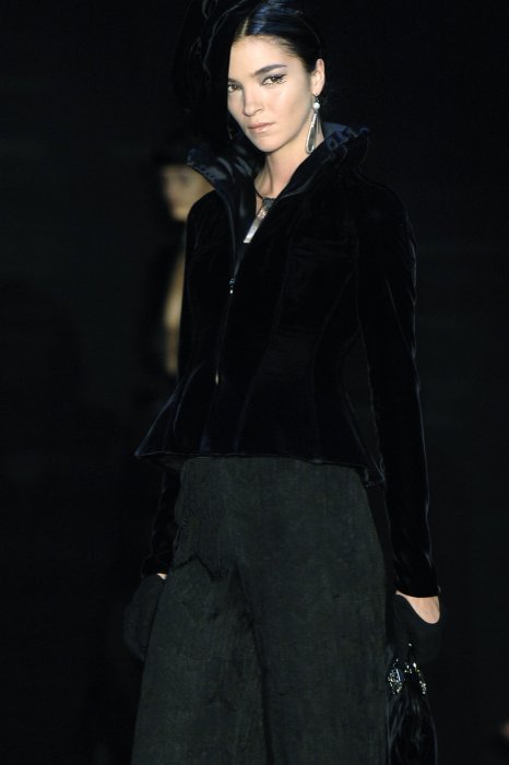 Armani+Prive+Fall+2005+GZN65cUFcR2x.jpg