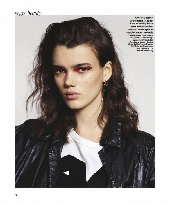 Vogue_Australia_-_August_2021-76 拷貝.jpg