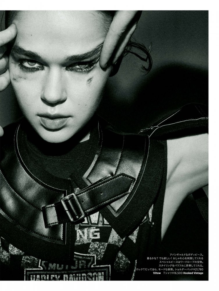 Harpers Bazaar Japan 10082021_downmagaz.net-113 拷貝.jpg