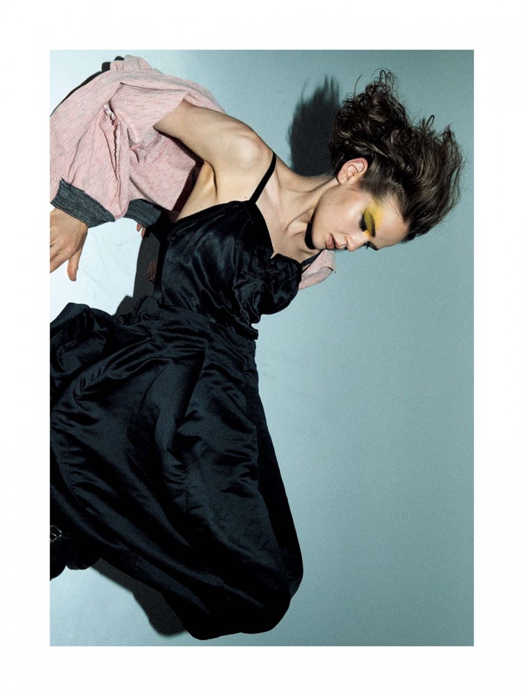 Harpers Bazaar Japan 10082021_downmagaz.net-131 拷貝.jpg