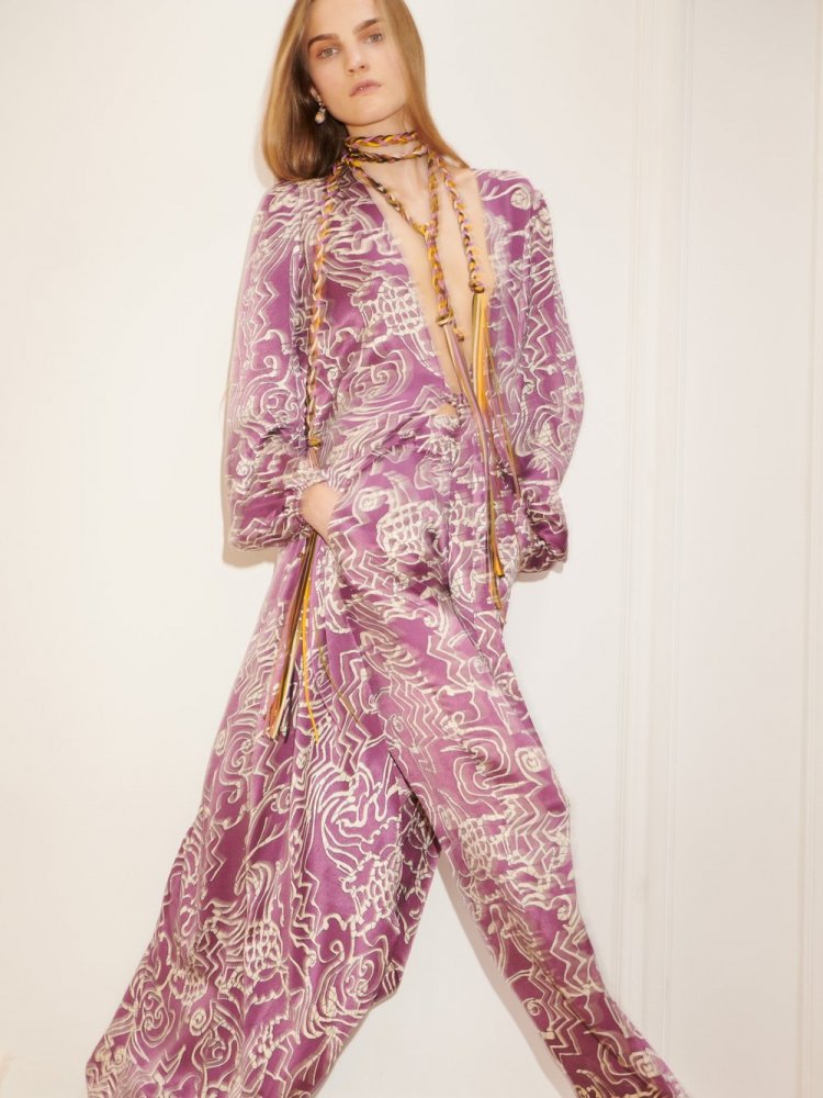 SETTI_ROBE_1_resized_1000x.jpg