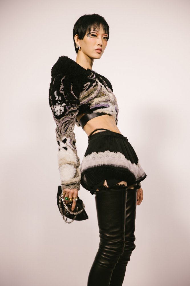 CHRISTINA_FRAGKOU_GIVENCHYSS22_BOH_15.jpg