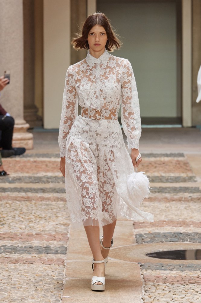 Valery Scherzinger Ermanno Scervino Spring 2022 RTW MFW 1.jpg