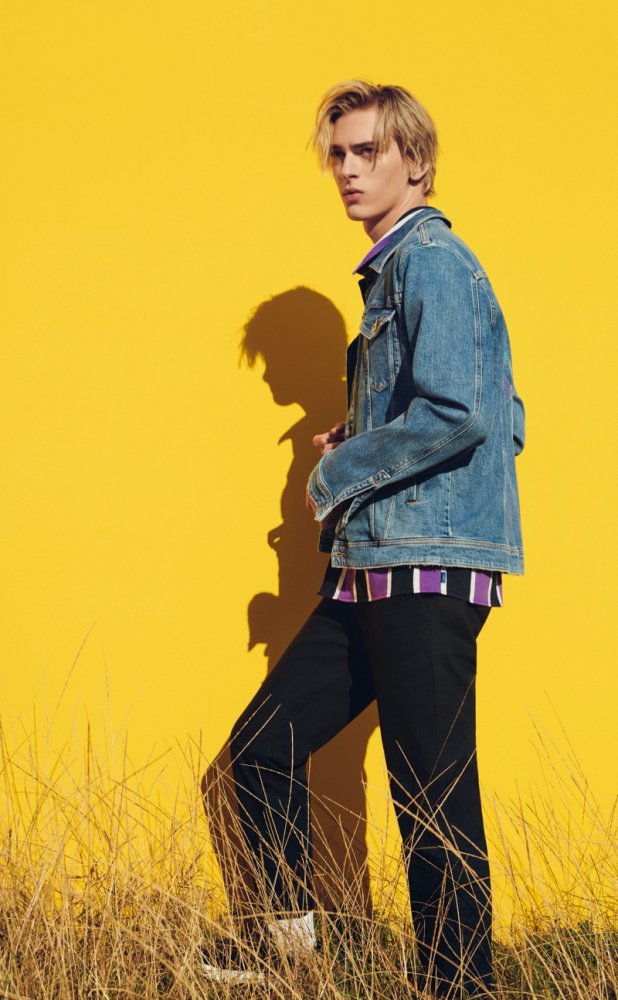 ESPRIT-Spring-Summer-2020-Mens-Collection-Lookbook-007-1.jpg