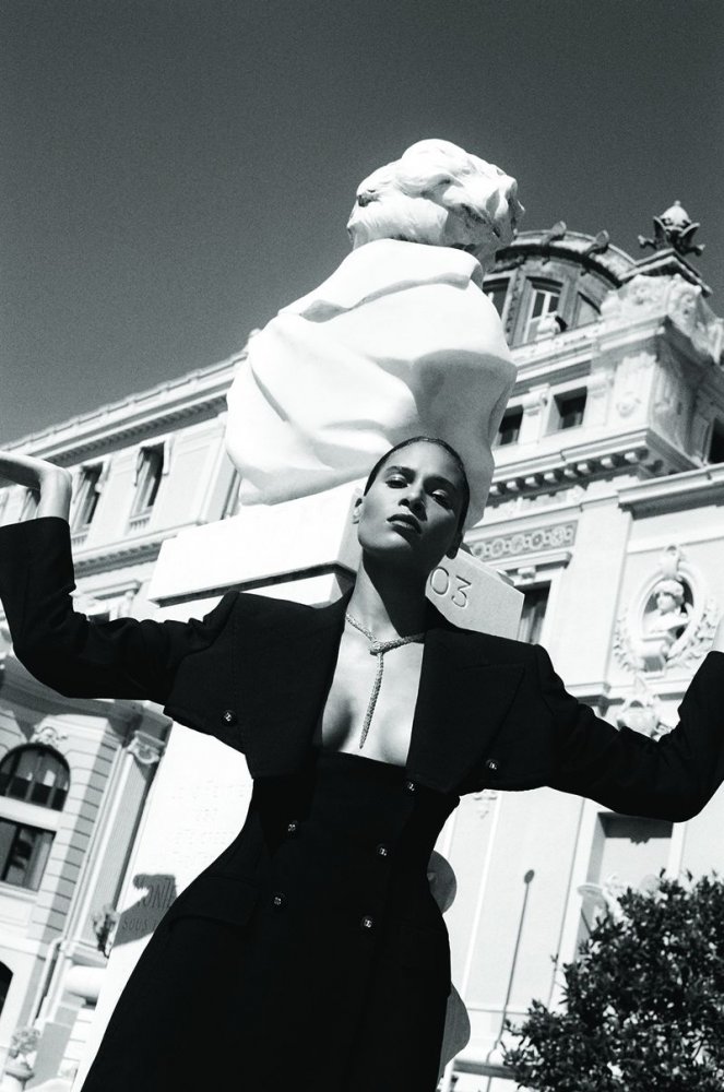 1615373-800w.jpg 1615373-800w.jpg