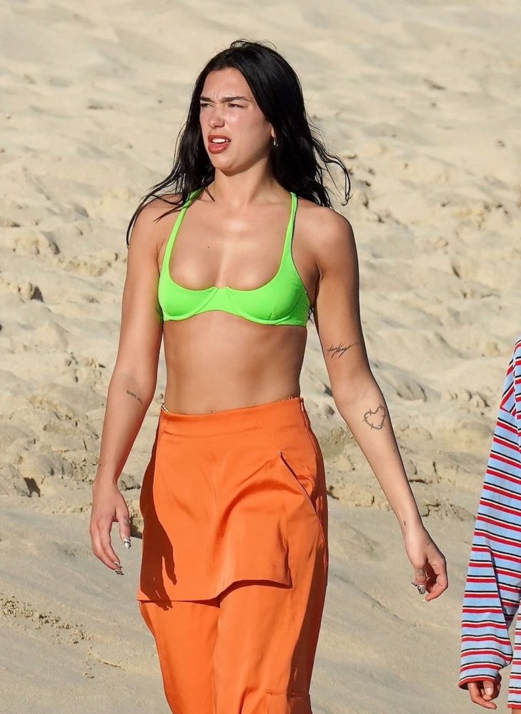 dua-lipa-sexy-hot-bikini-body-in-st-barts-after-anwar-hadid-split-2021-17.jpg