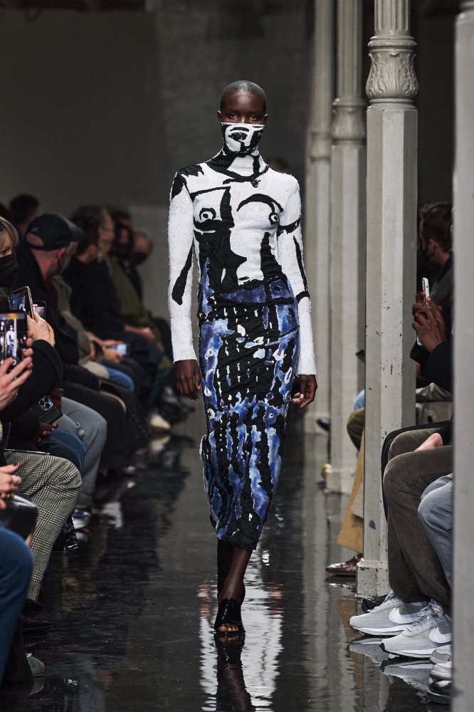 Alaia-SF22-look_37.jpeg