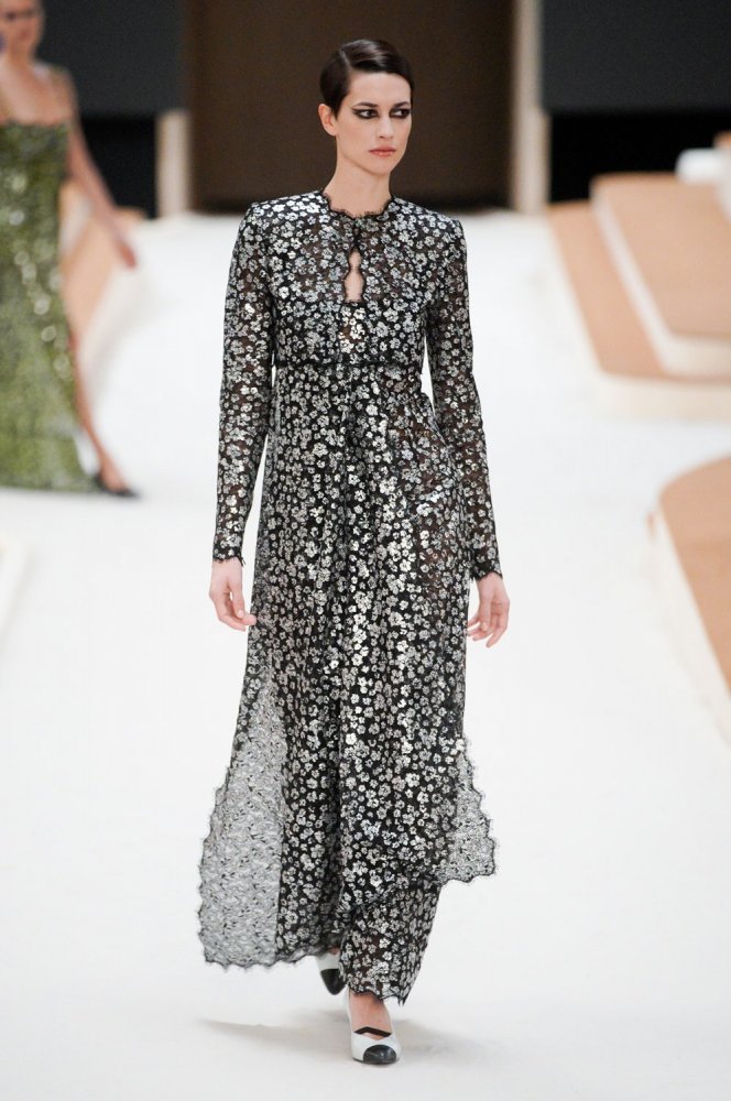 Chanel Haute Couture S/S 2022 Paris | the Fashion Spot