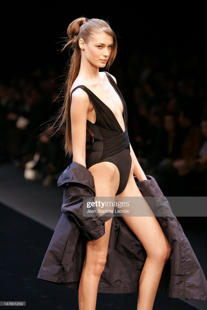 Guy Laroche 2005 2.jpg