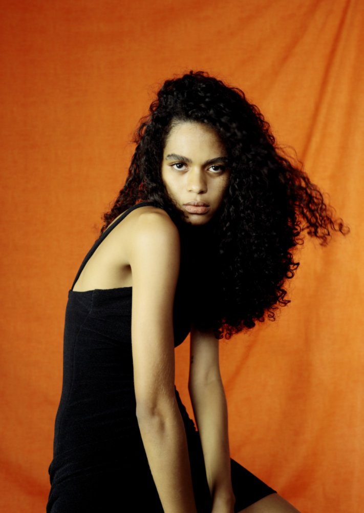 MIKA SANTOS - OUI MANAGEMENT Portfolio_5.jpg