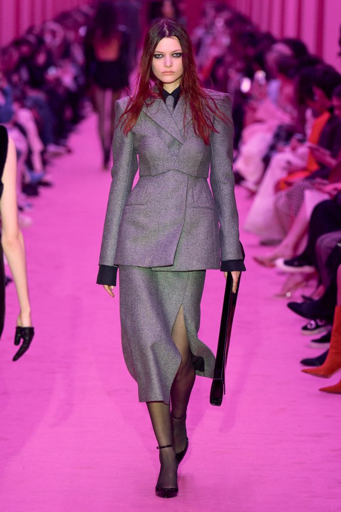 Louise Robert Sportmax Fall 2022 RTW MFW 1.jpg