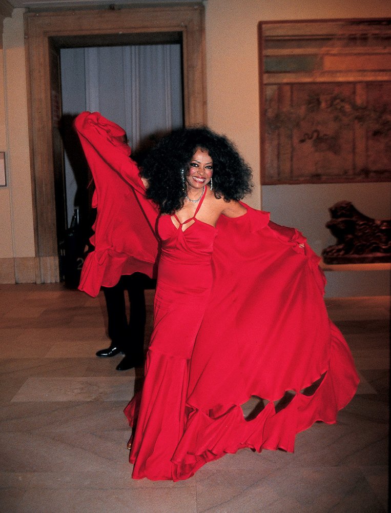 Diana Ross in TF 2003 MET GALA.jpg