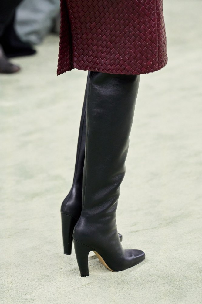 00057-bottega-veneta-fall-2022-ready-to-wear-details-milan-credit-imaxtree.jpeg