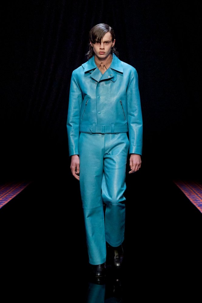 00011-lanvin-fall-22-ready-to-wear-paris-credit-brand.jpg