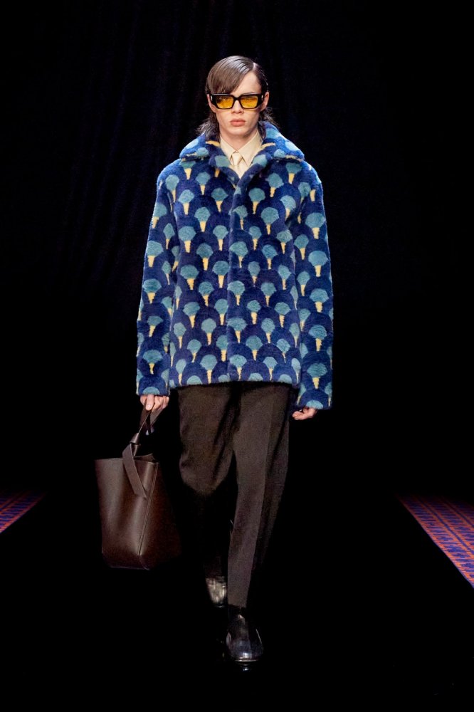 00018-lanvin-fall-22-ready-to-wear-paris-credit-brand.jpg