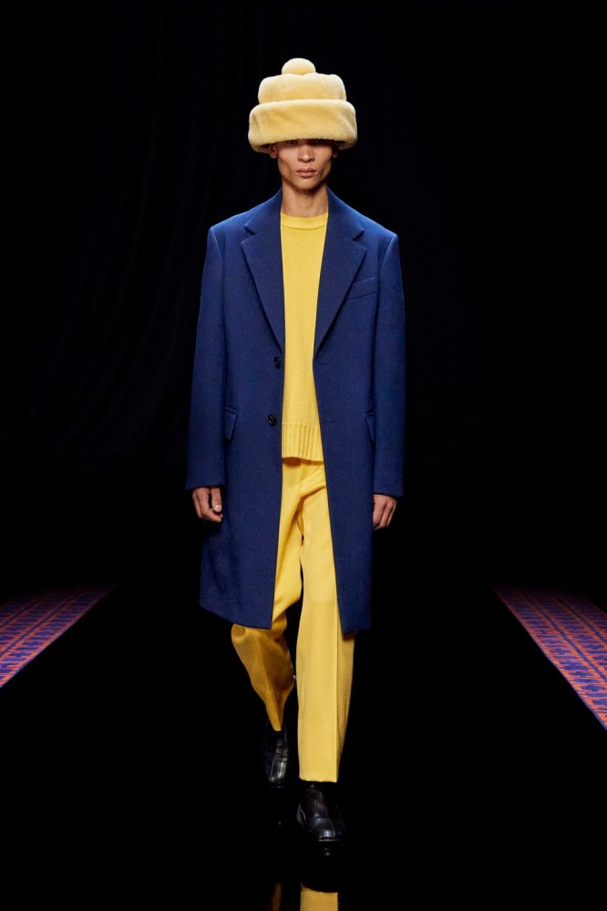 00028-lanvin-fall-22-ready-to-wear-paris-credit-brand.jpg