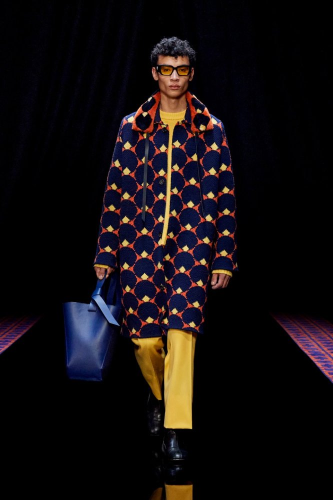 00032-lanvin-fall-22-ready-to-wear-paris-credit-brand.jpg