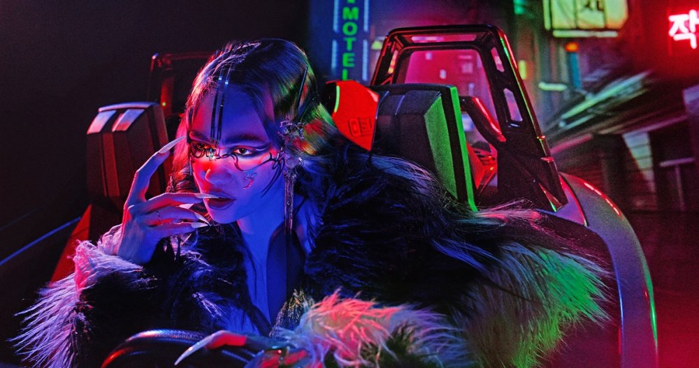 20220119_VF_GRIMES_01.jpg
