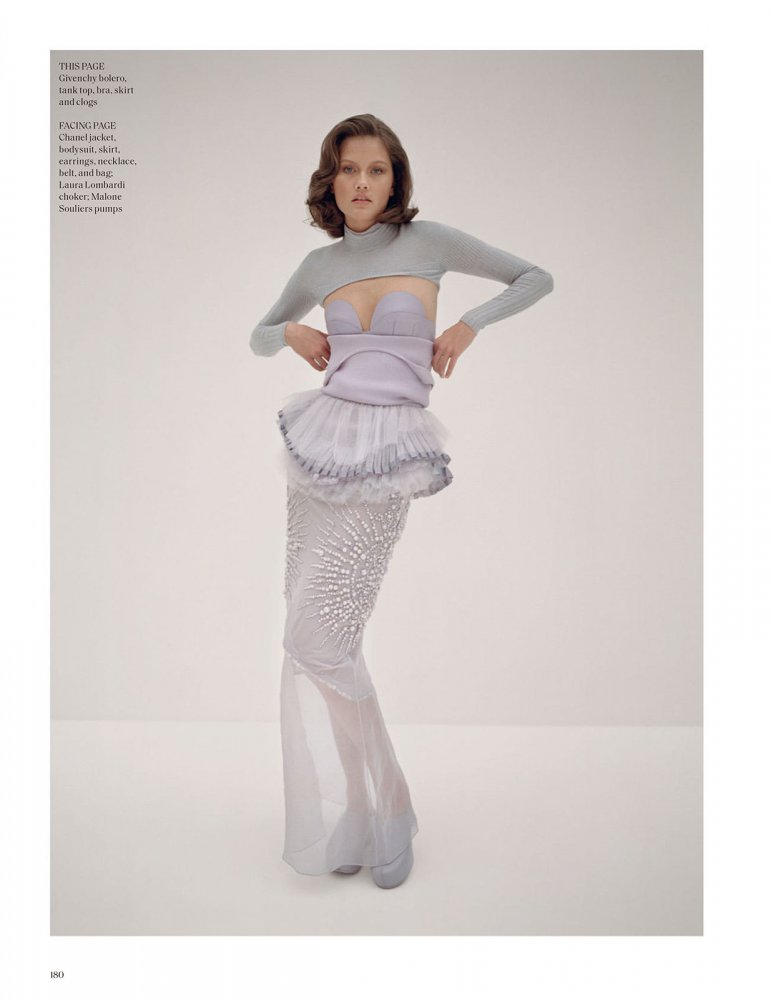 Vogue_Singapore_-_March_2022-182 拷貝.jpg