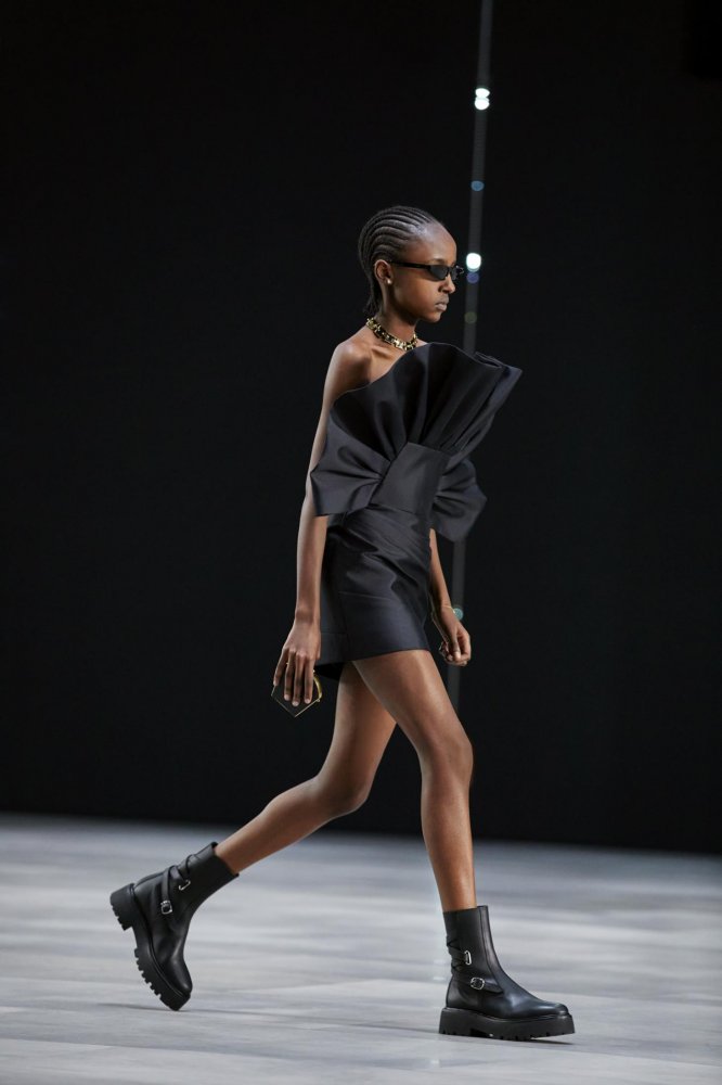 celine_women_winter22_print_look_53_01.jpeg