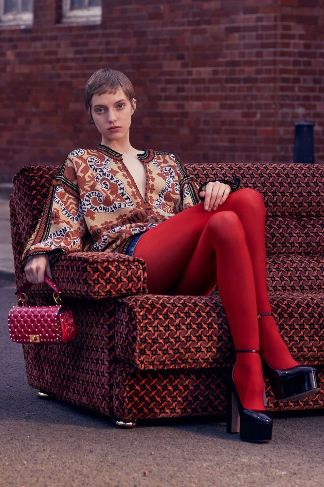 00016-valentino-pre-fall-2022-credit-brand.jpeg