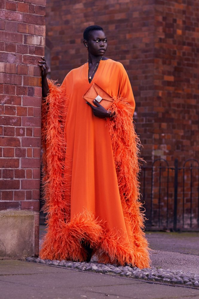 00017-valentino-pre-fall-2022-credit-brand.jpeg