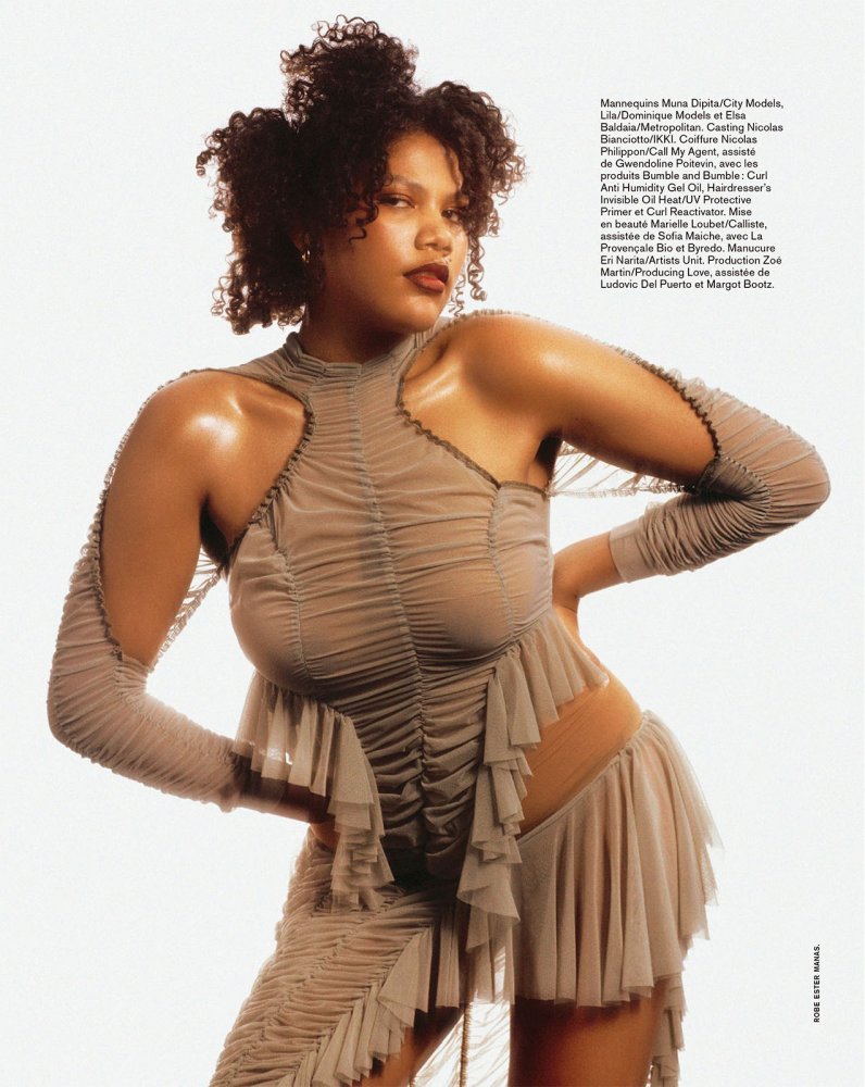 2022-06-01_Marie_Claire_France-188 拷貝.jpg