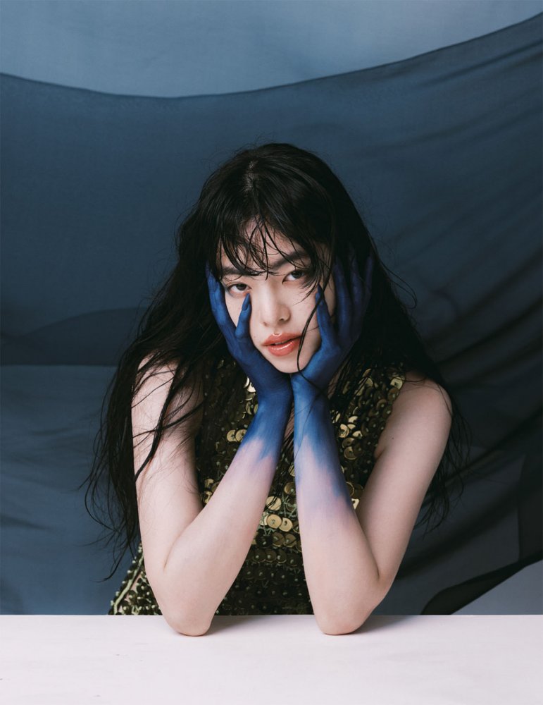 Vogue_Singapore_-_May_2022-133 拷貝.jpg