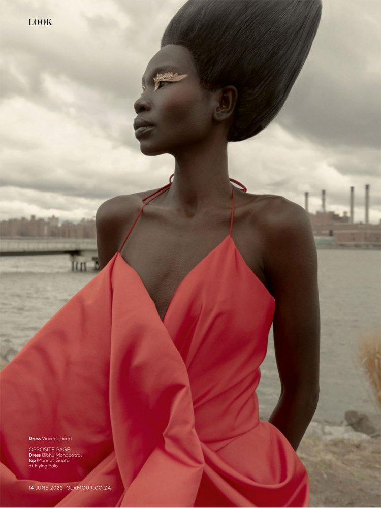 Glamour_South_Africa_-_June_2022-16 拷貝.jpg