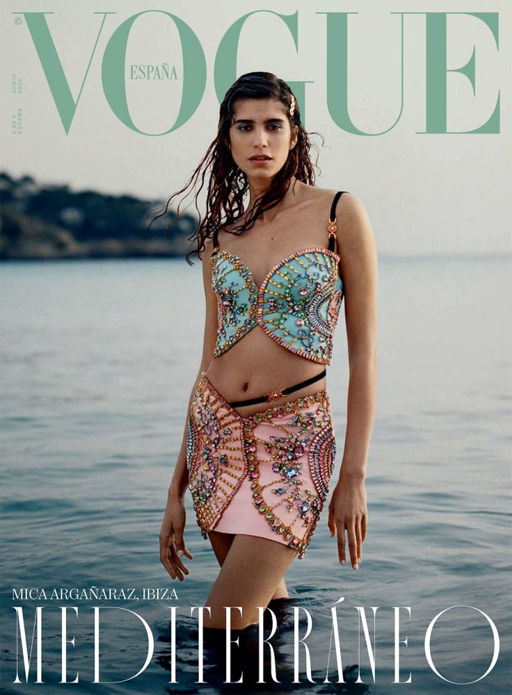 Vogue España Junio 2022-1 拷貝.jpg