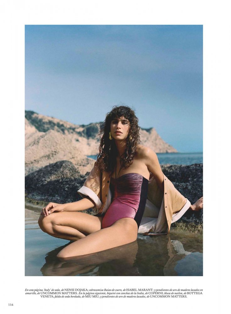 Vogue España Junio 2022-116 拷貝.jpg