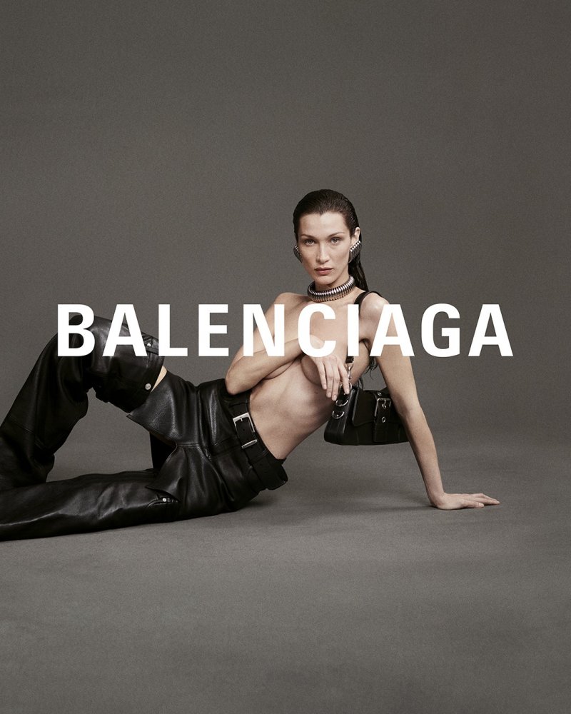 Balenciaga-Fall-2022-Ad-Campaign (2).jpg