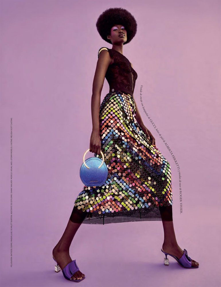 Harpers Bazaar 07.08-2022-137 拷貝.jpg