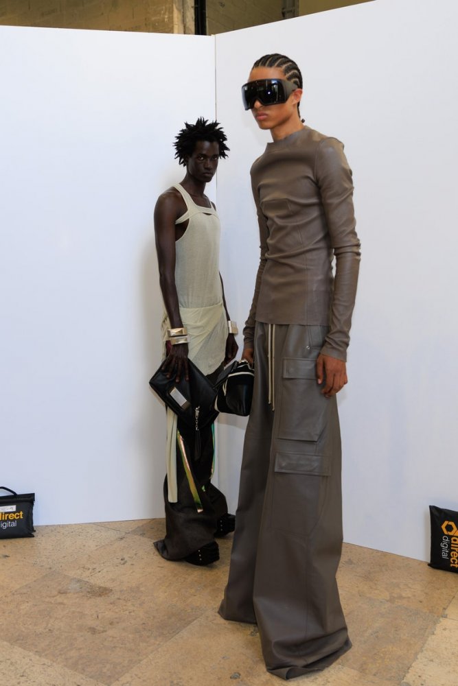 rick-owens-mens-ss23-boh-acielle-styledumonde-016.jpg