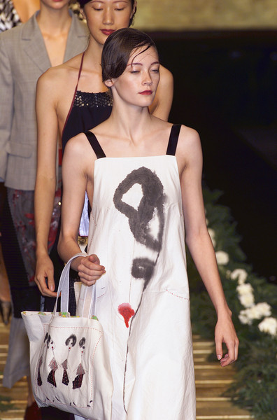 Antonio+Marras+Spring+2001+Xck92bSmGA5l.jpg