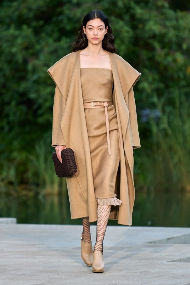 00014-max-mara-resort-2023-ready-to-wear-credit-brand.jpg