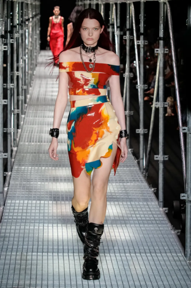 Louise Robert Paco Rabanne Spring 2023 RTW 1.png