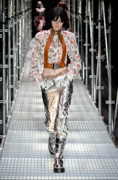 Sofia Steinberg Paco Rabanne Spring 2023 RTW 1.png